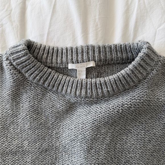 COS Sweater - Picture 2 of 8